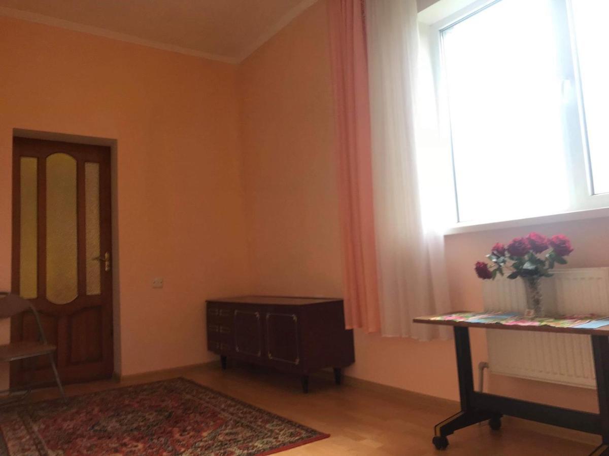 Khutorok Svergio Chesnovka Εξωτερικό φωτογραφία